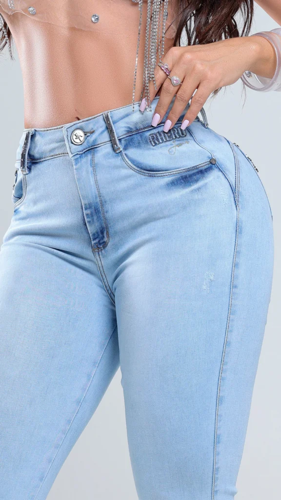 Calça Jeans Cigarrete Divine Compressora