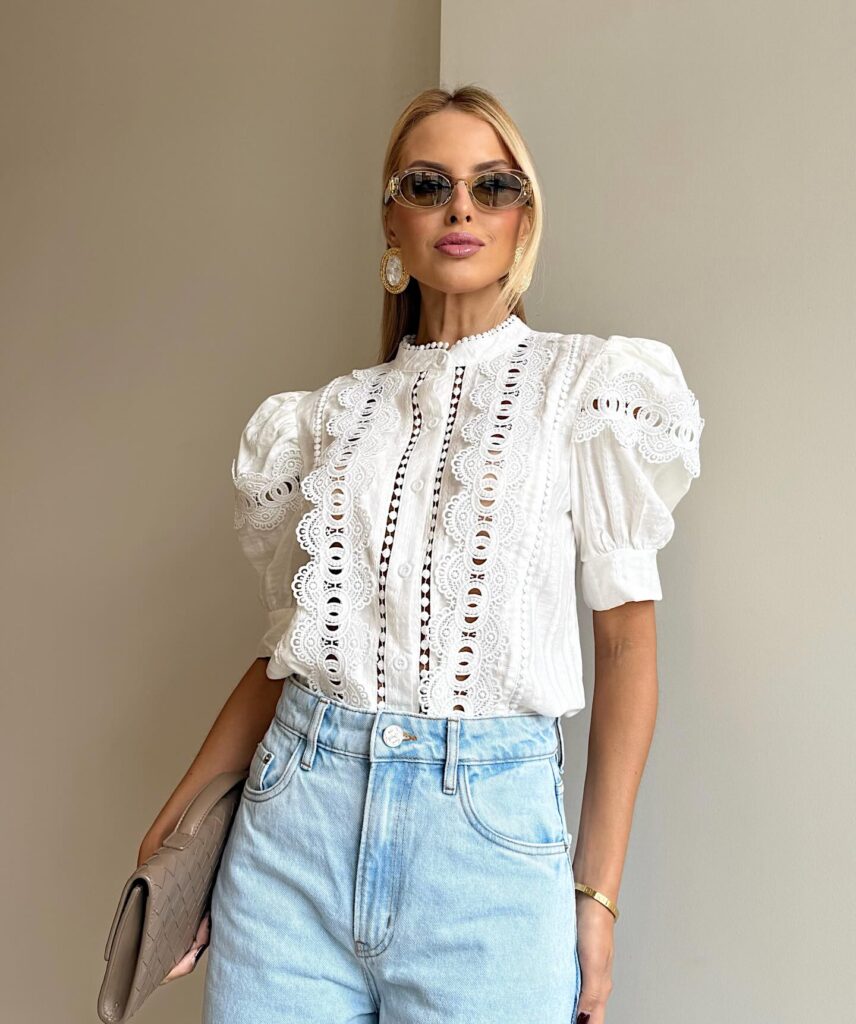 Blusa Laise Babado Manga Bufante Branca