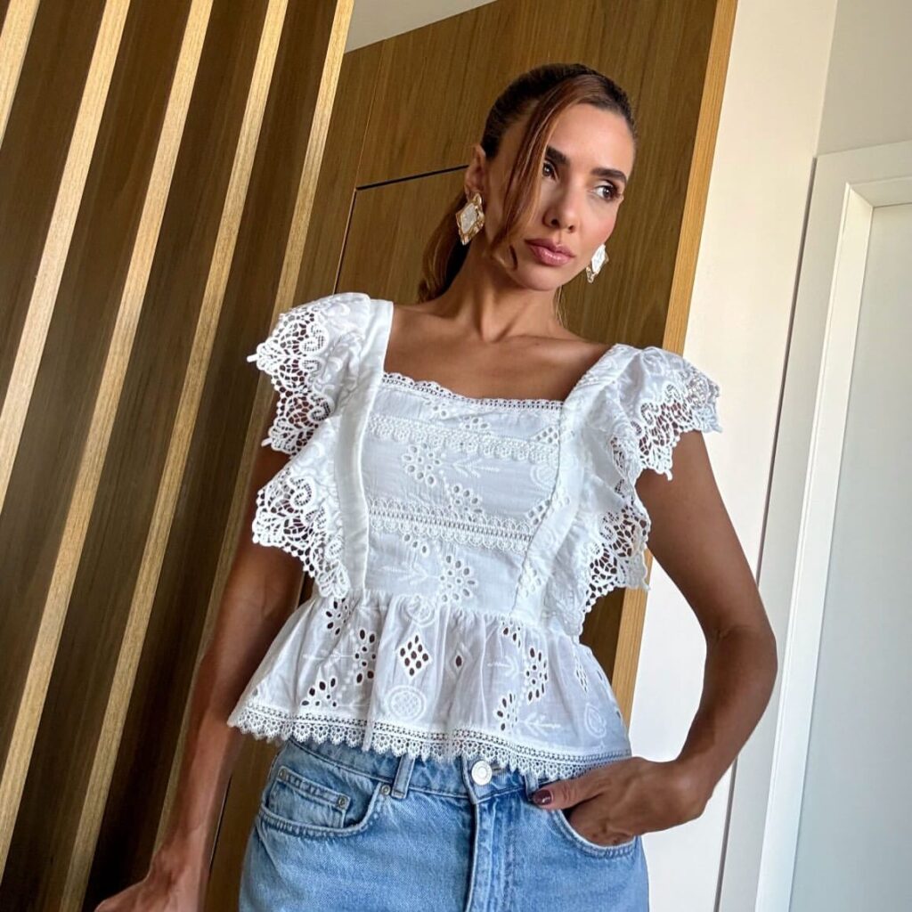 Blusa Peplum Laise Babado Branca