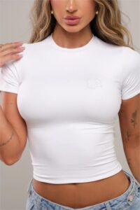 Blusa Cropped Manga Curta Básica Izzy