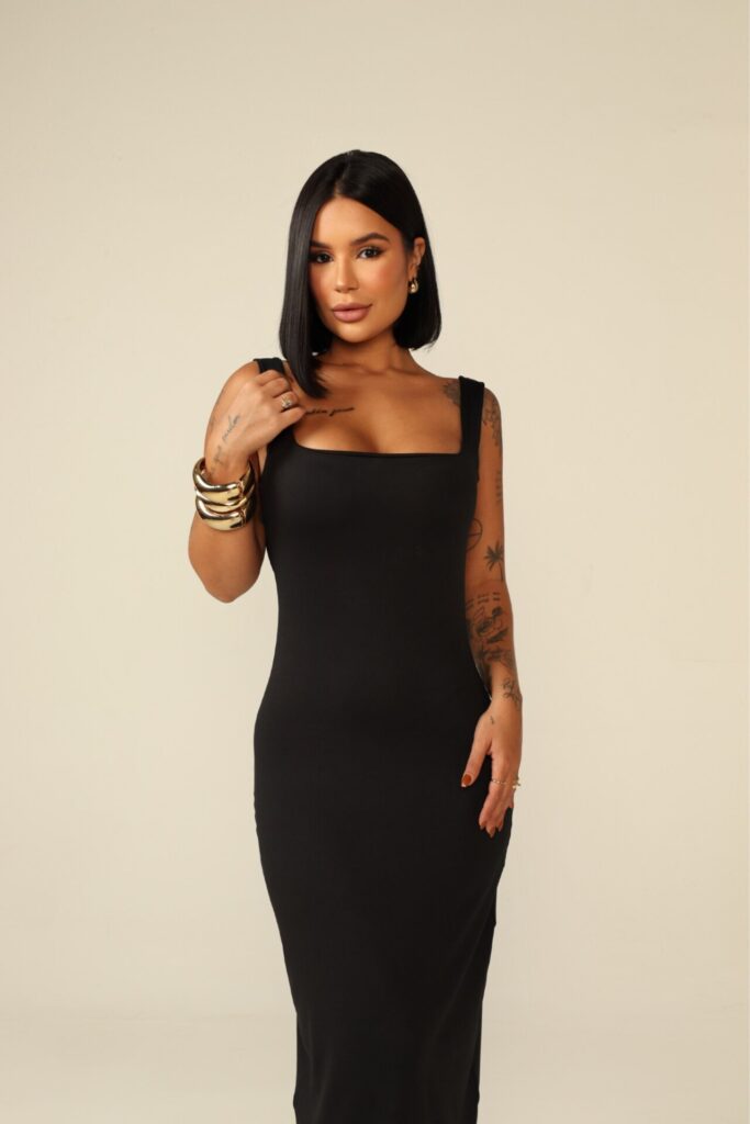 Vestido Longo com Costa Aberta Morena Preto