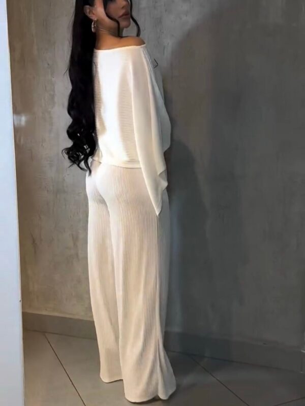 Conjunto Feminino Pantalona com Blusa Elegante